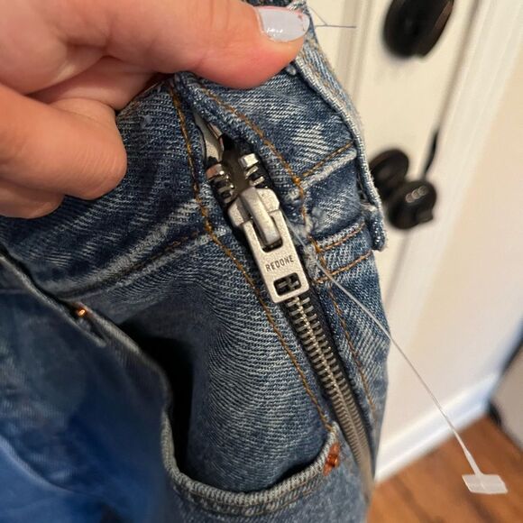 New Re/Done Levi’s Blue Overalls Jean Jumpsuit - Picture 7 of 7